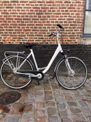 Vélo Hollandais Giant Centro